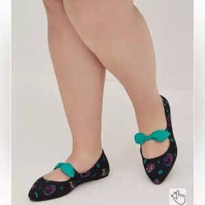 Torrid 9.5W Disney Villains Mary Jane Flat Wide Width New